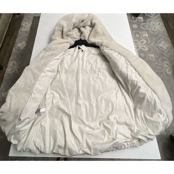 BCBG MAXAZRIA Womens Sz Small White Hooded Quilted Puffer Jacket $348 NWT - Picture 9 of 10